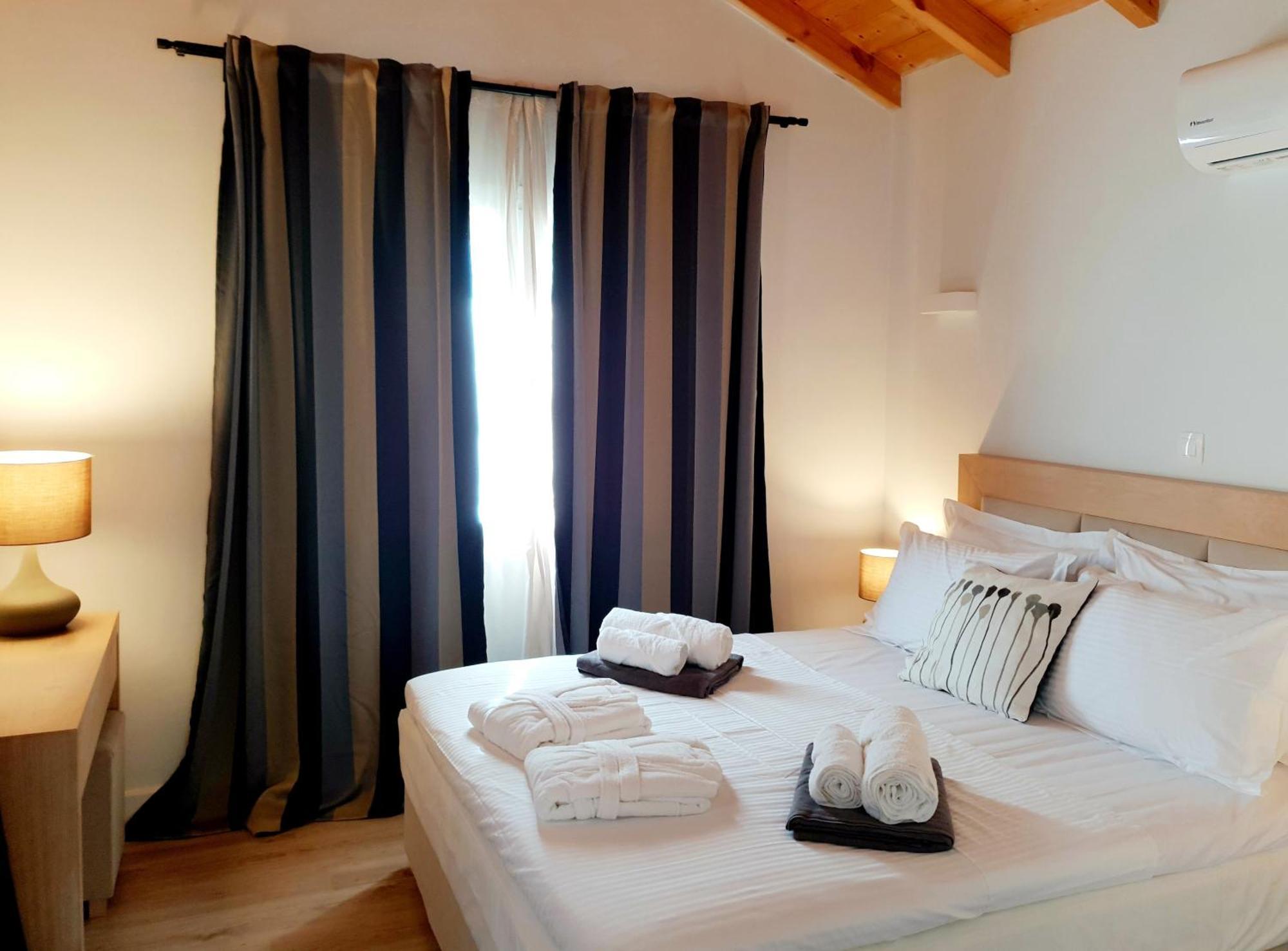 Reiki Villas Erikousa Ereikoussa 外观 照片